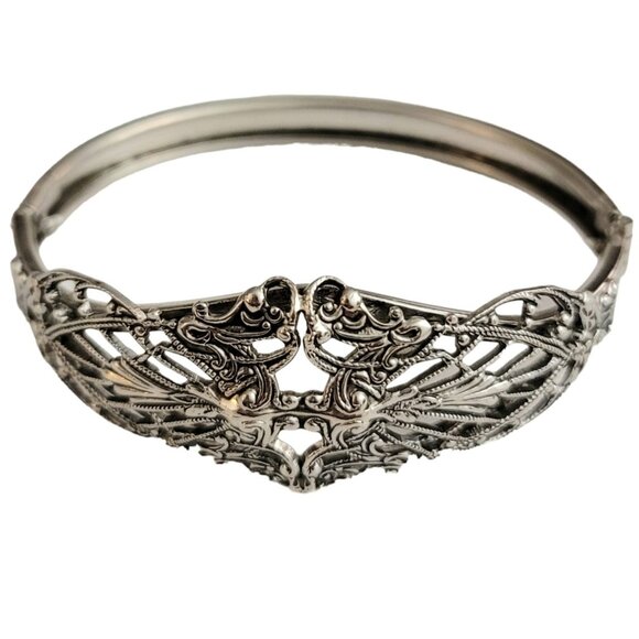 Silver Tone Filigree Victorian Style Tongue Clasp Bangle Bracelet - Picture 3 of 12